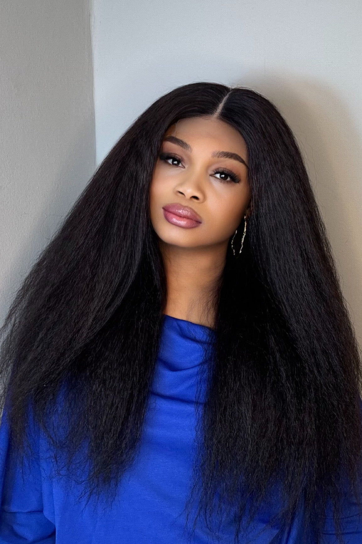 Ugo - Kinky  Straight Closure Wig