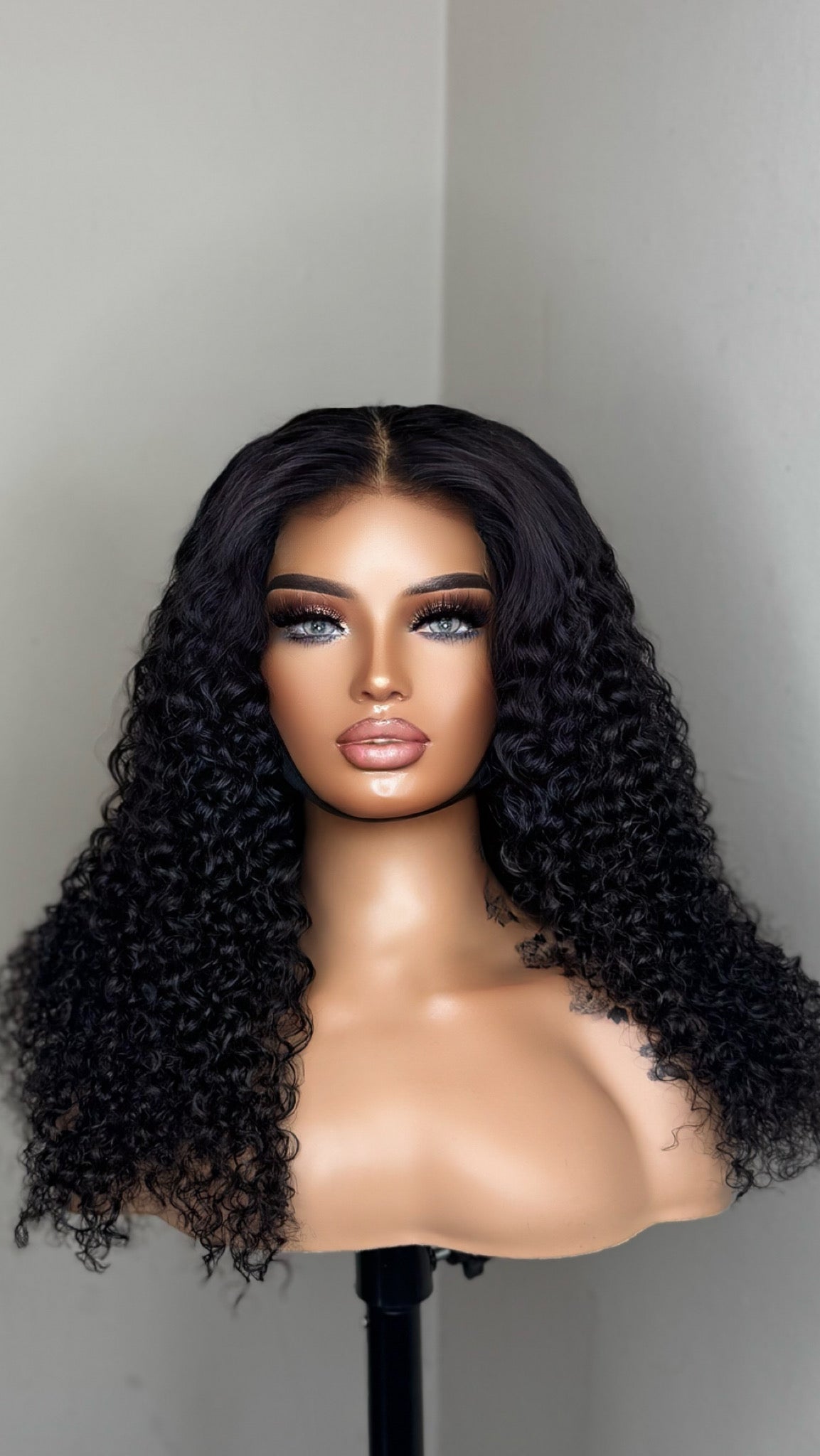 AKU - Lace Closure Wig