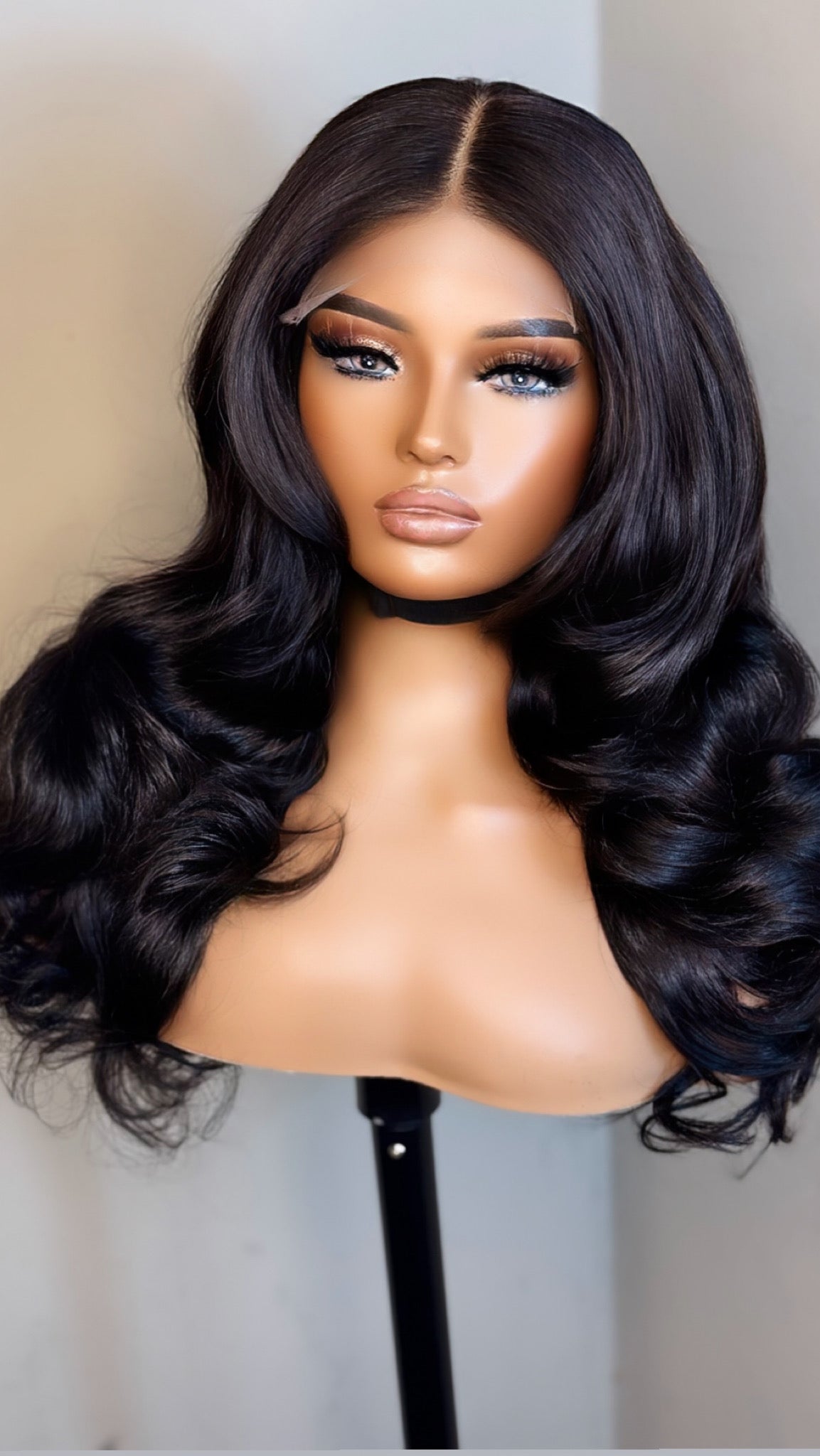 Nelly- Layered  Lace Closure Wig