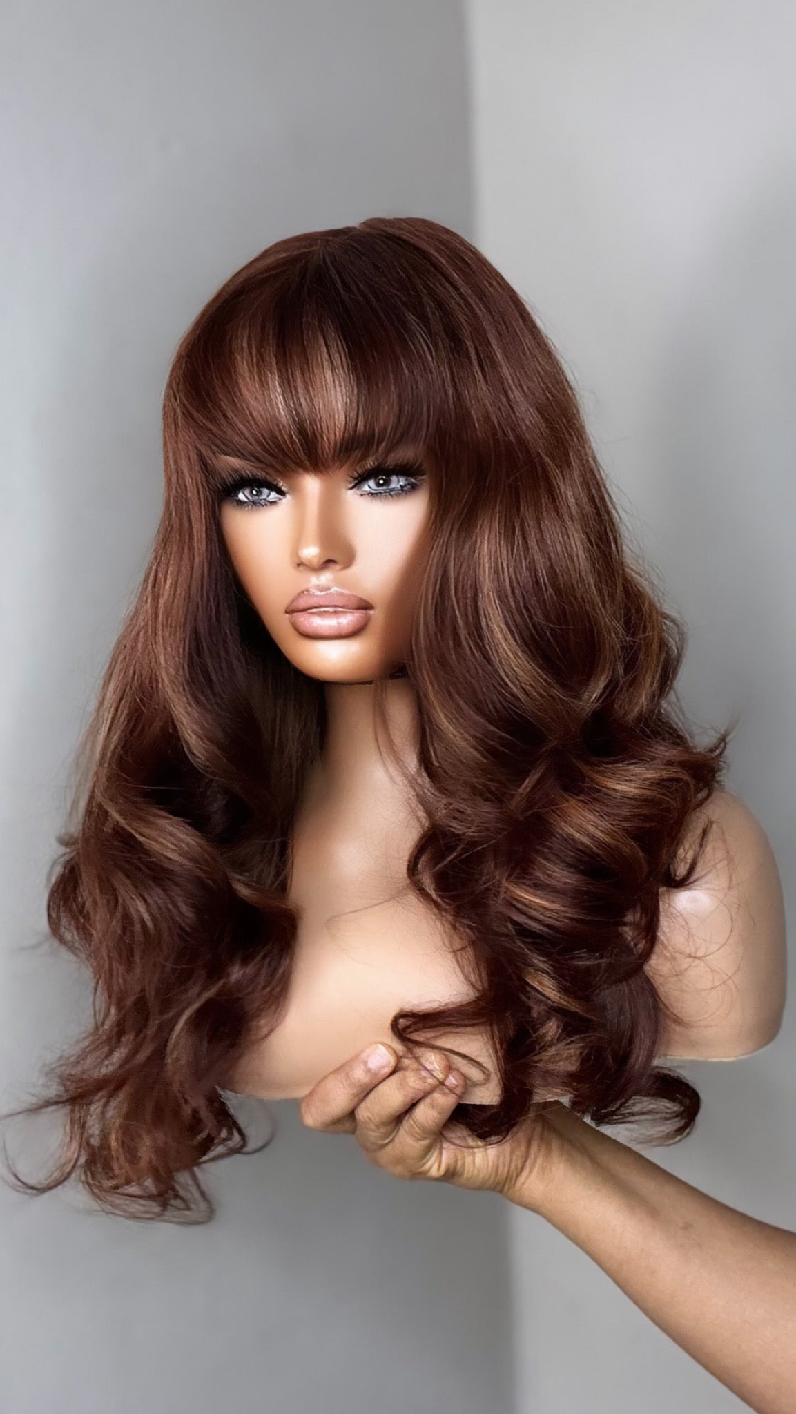 Jada  -  Highlight  fringe wig