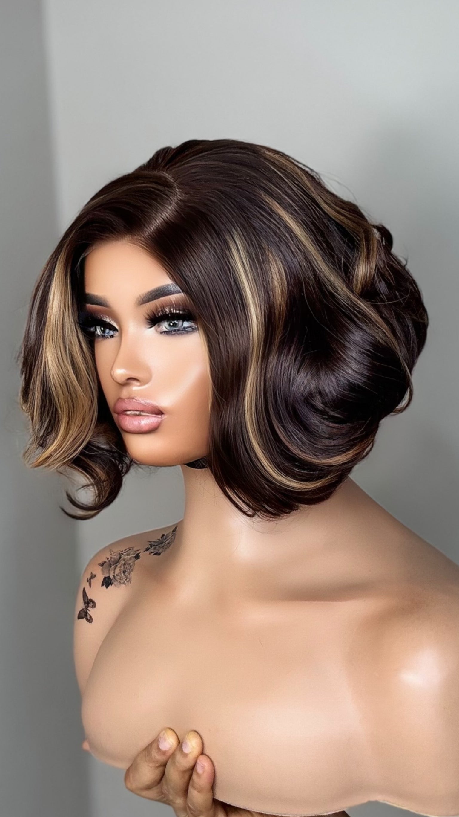 PIXIE  BOB HIGHLIGHT WIG