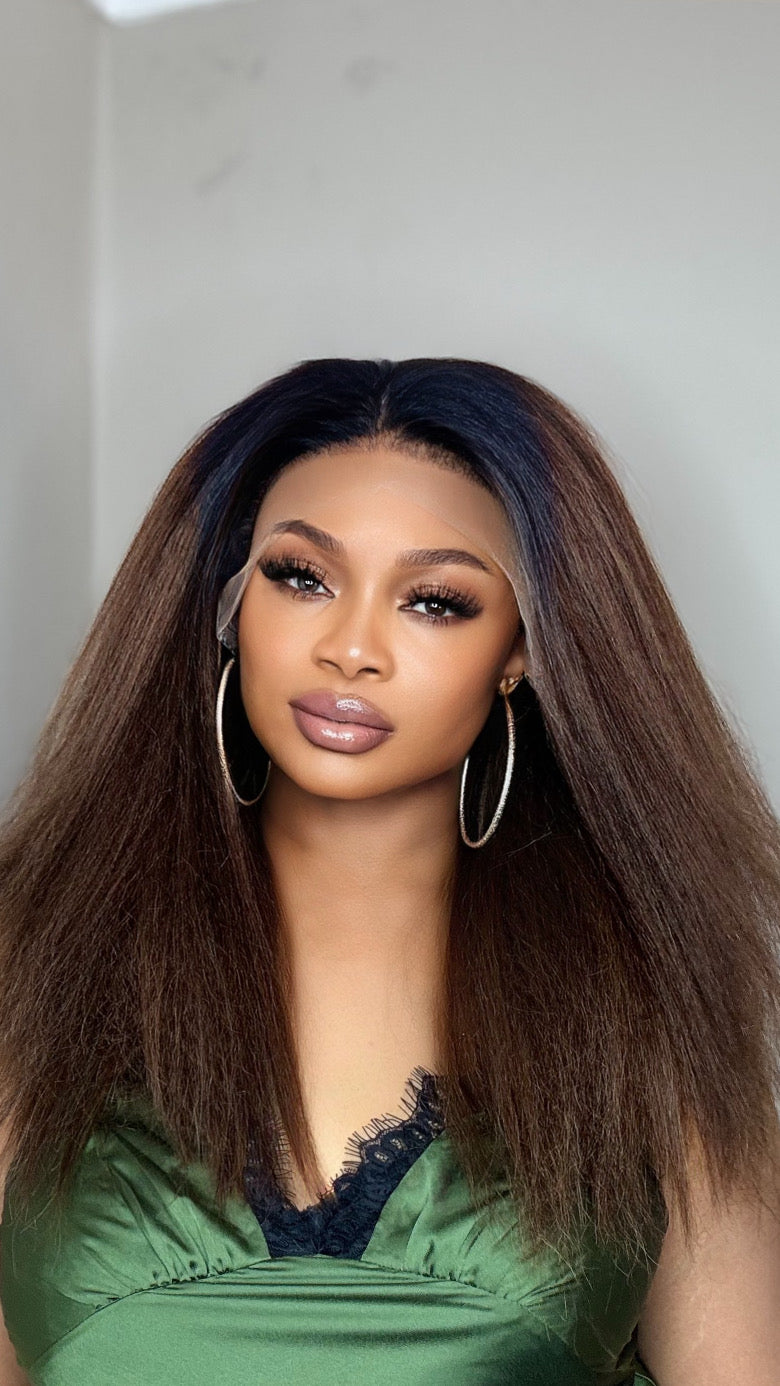 Olly – lace frontal wig