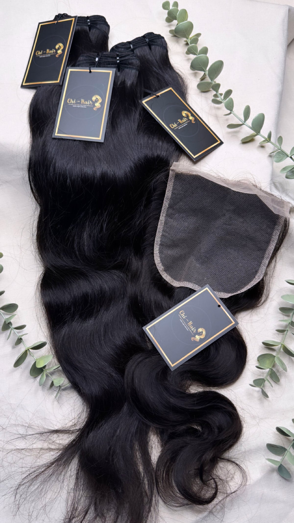 3 BUNDLES OF NATURAL STRAIGHT &amp; 5x5 CLOSURE