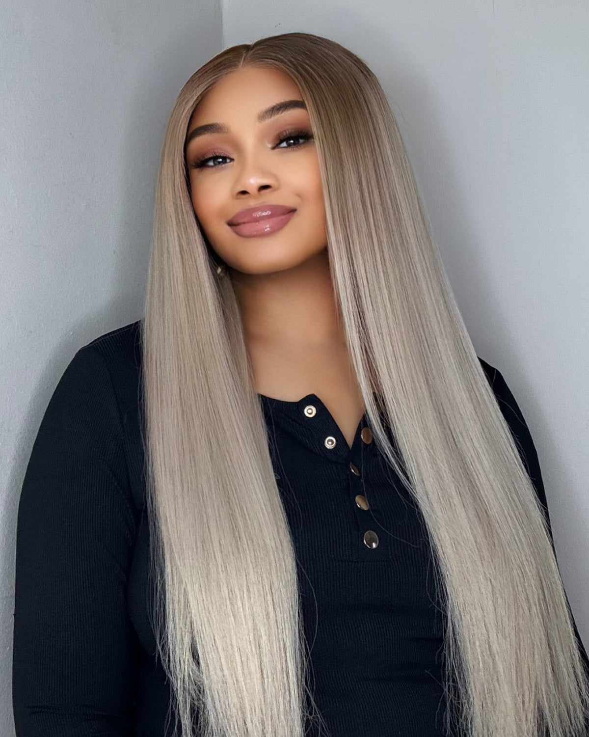 Tiwa - HD  Lace  Closure Wig