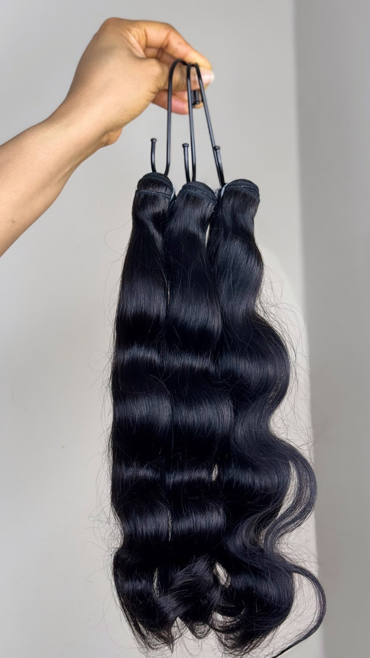 3 BUNDLES OF BODY WAVE &amp; 5x5 CLOSURE