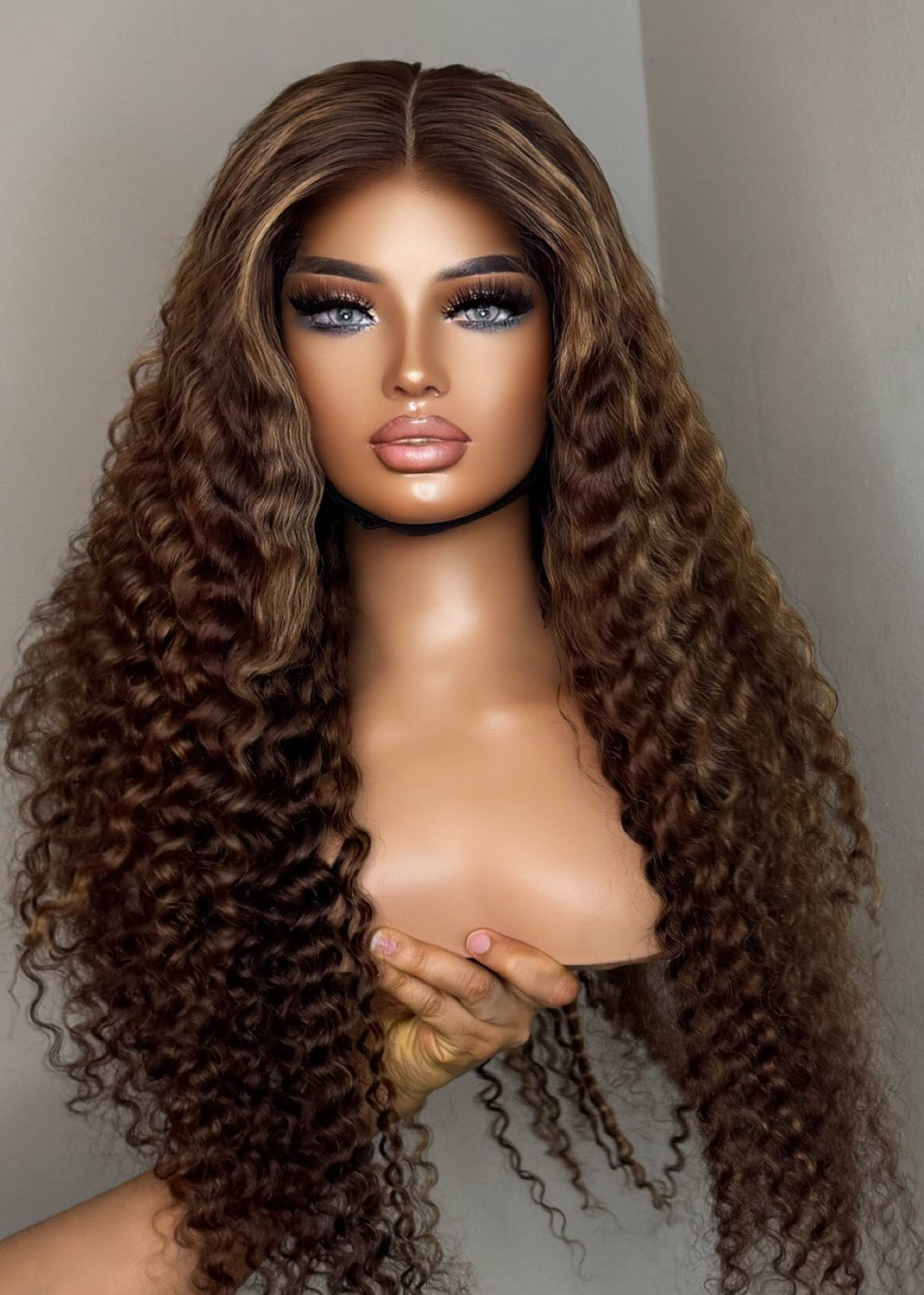 Sasha - 5X5 HD  Lace Closure Wig