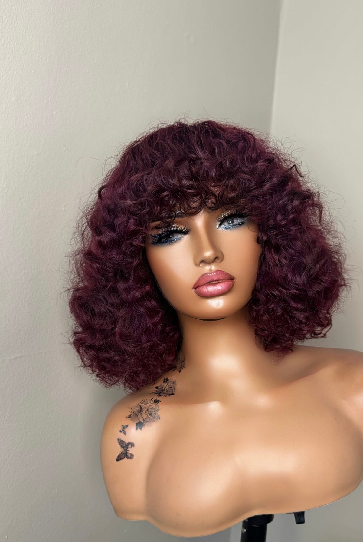 ANGIE WINE COLOUR FRINGE WIG