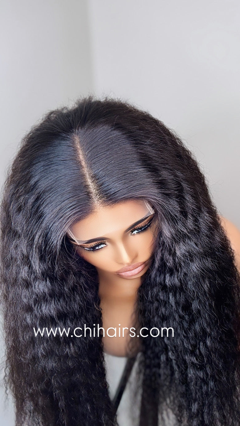 Ugo - Kinky  Straight Closure Wig