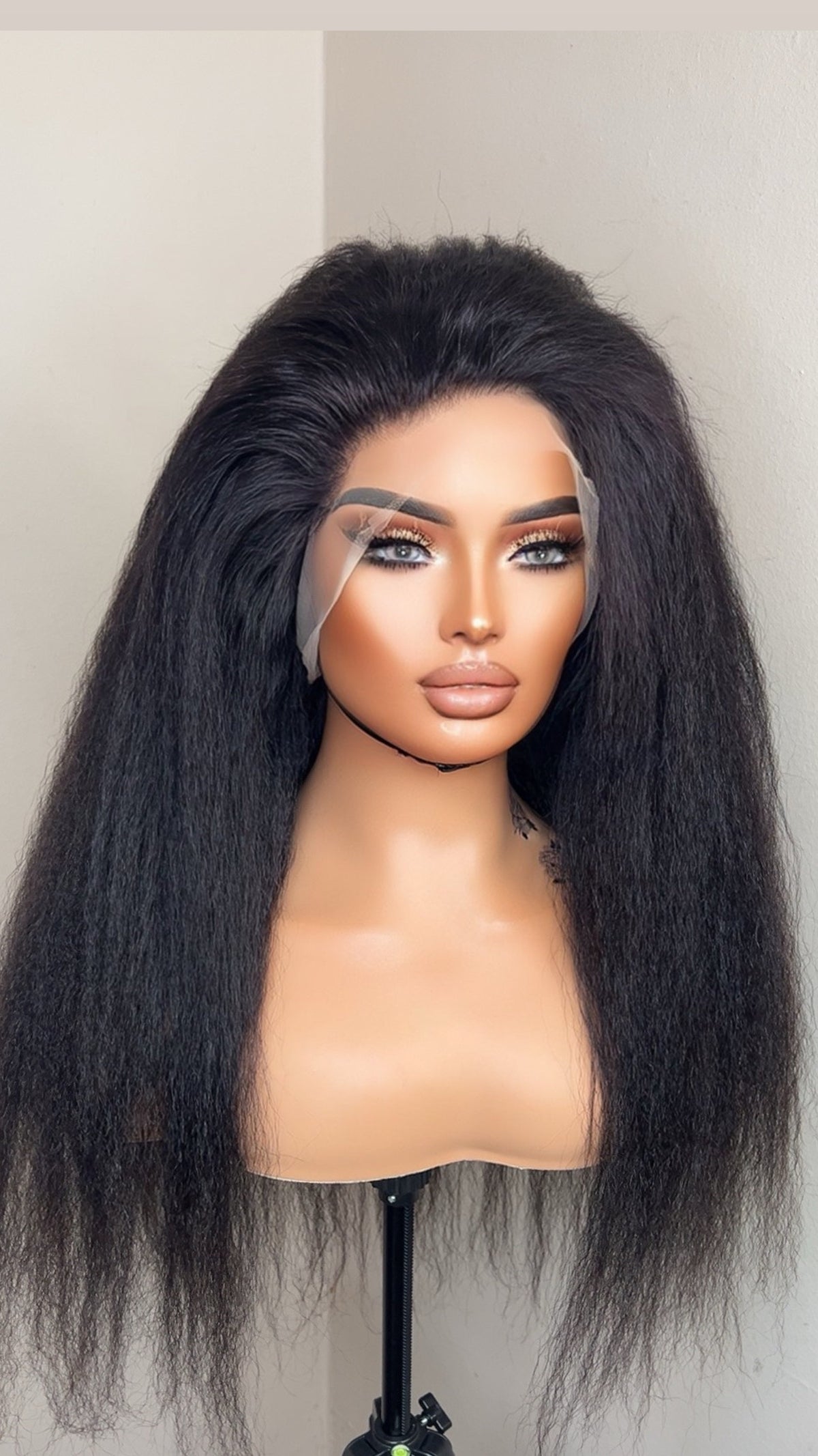 Donna – Kinky Straight 360 Lace Frontal Wig