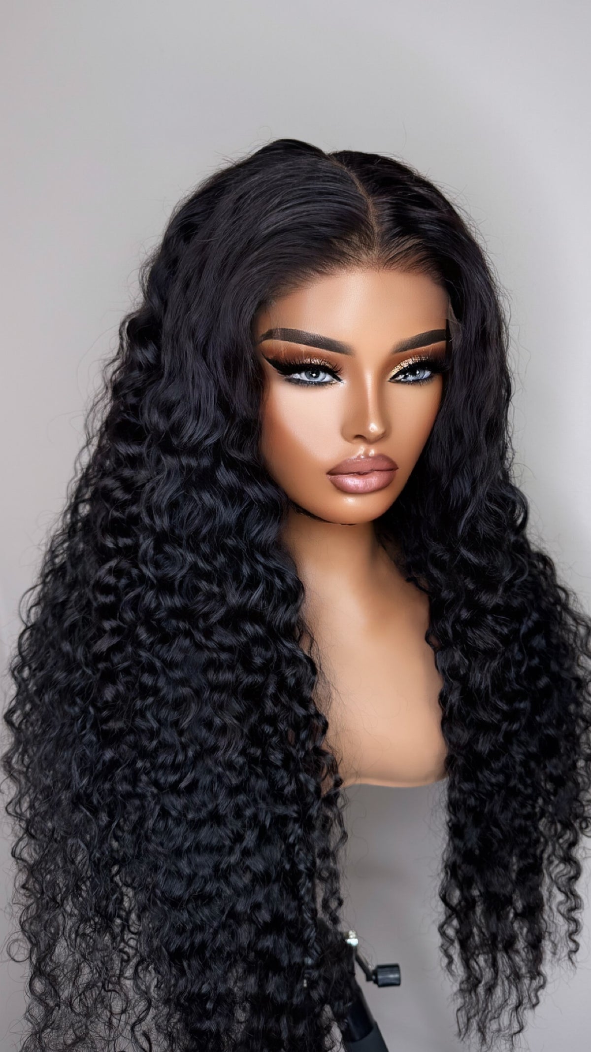 Maria - HD Loose Wave Lace Closure Wig