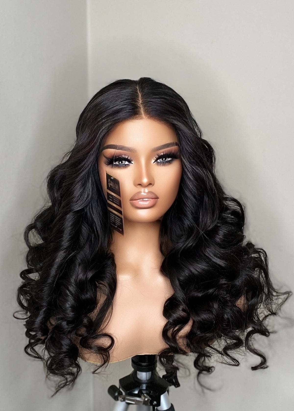 ROXY  HD CLOSURE  WIG