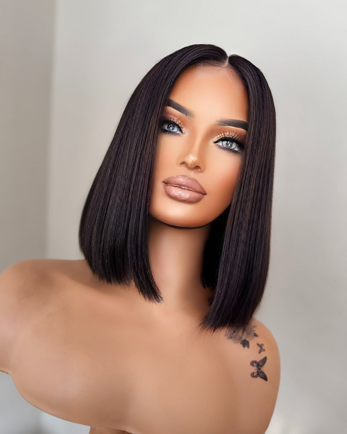 Keisha   - 2x6 Blunt Bob