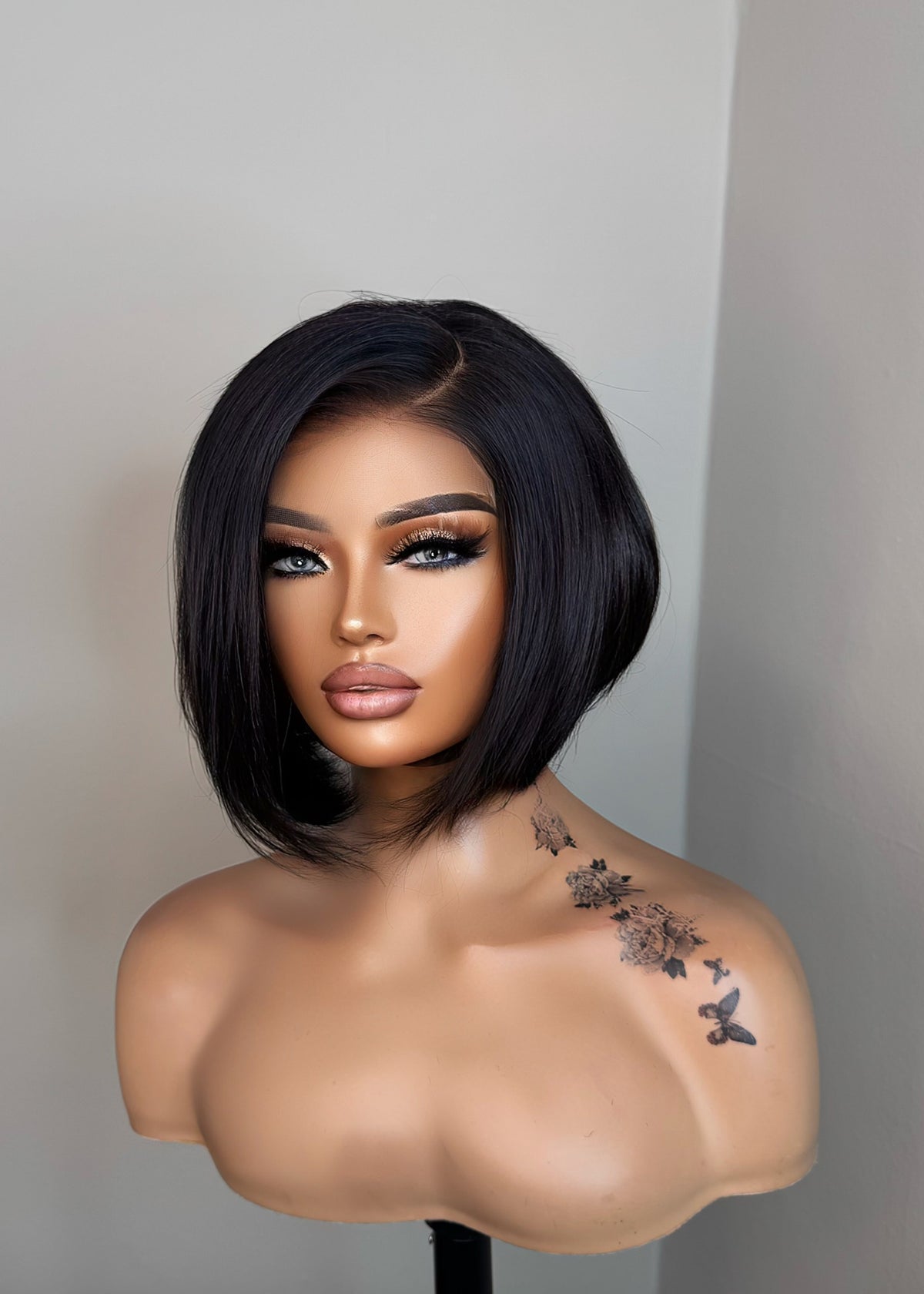DIDI- SOFLTY LAYERED C PART BOB WIG