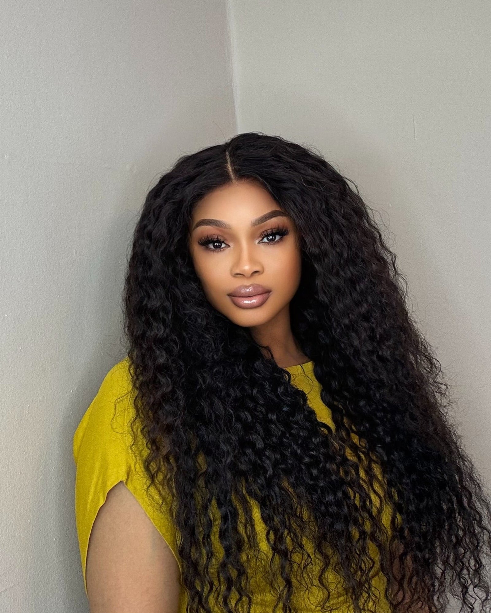 Maria - HD Loose Wave Lace Closure Wig